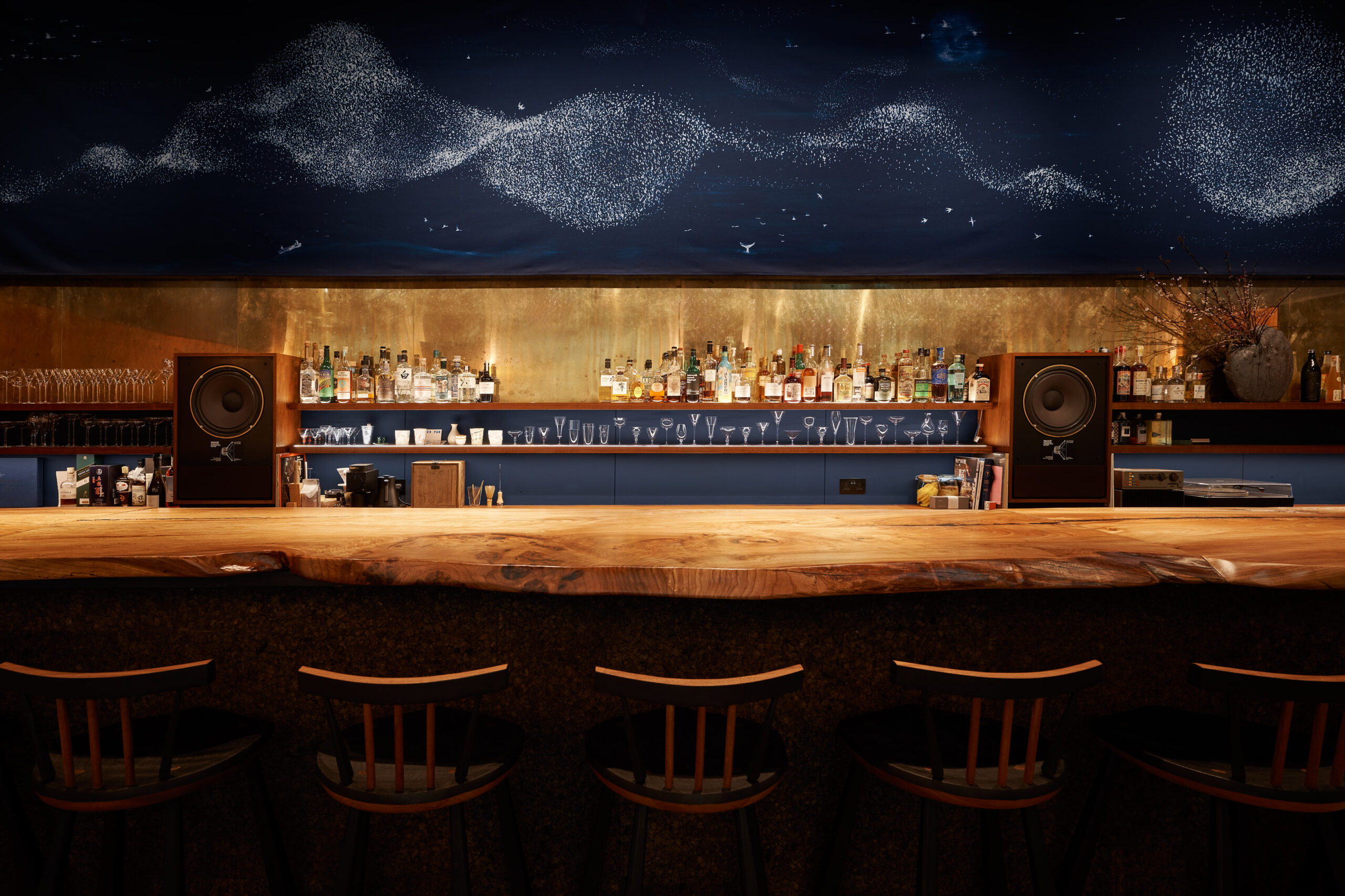 Waltz bar photo